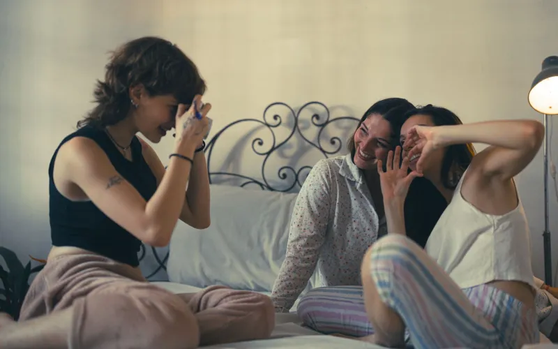 Best Friends in 72 Hours: The New Math of Getting Close