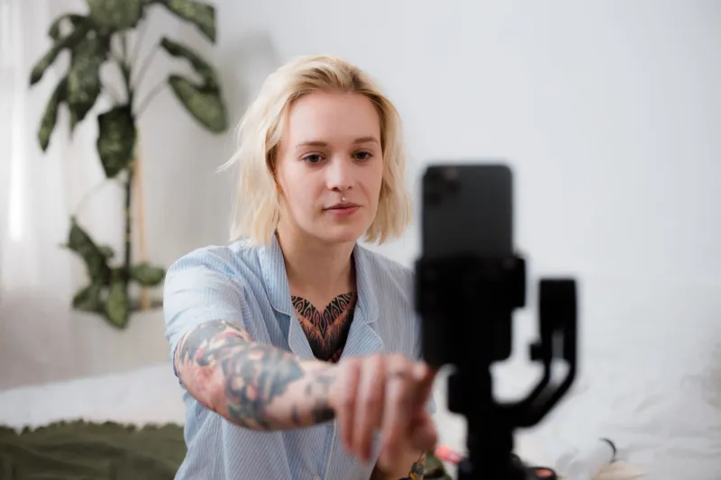They Know Your Coffee Order and Your Childhood Trauma: The Strange Intimacy of Following a Micro-Influencer